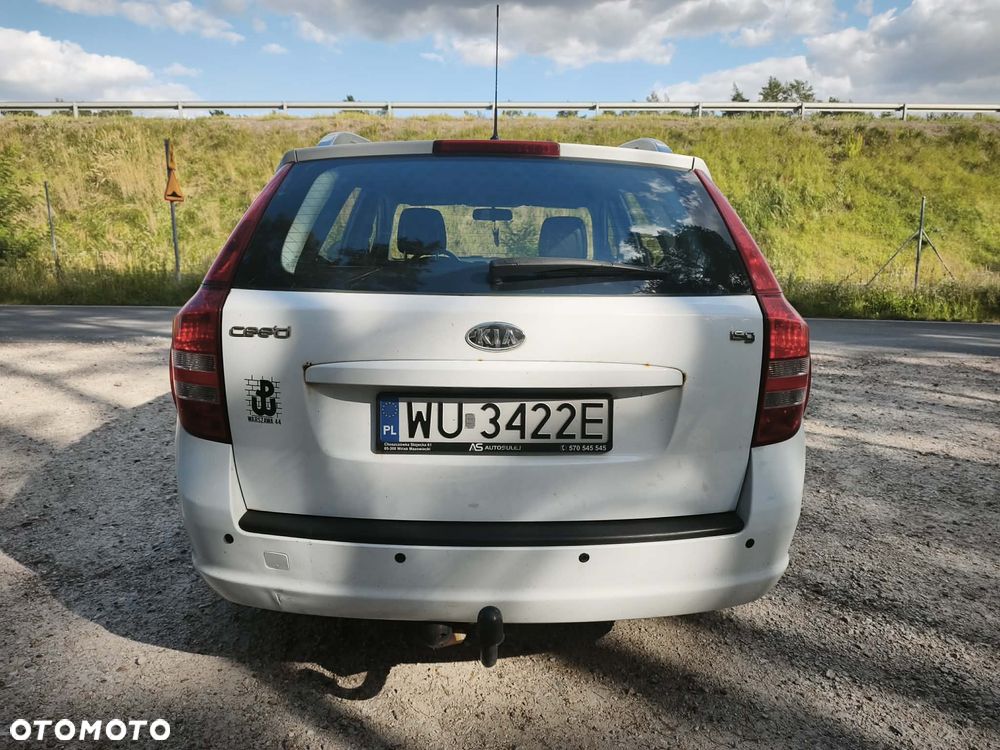 Kia Ceed - 5