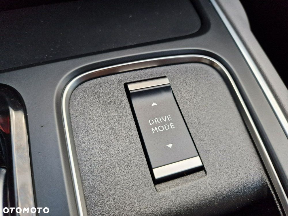 Citroën C5 Aircross Hybrid 180 e-EAT8 FEEL PACK - 30