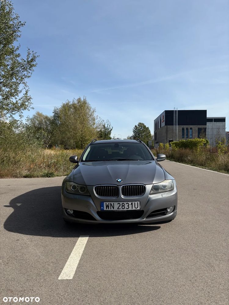 BMW Seria 3 330d DPF Touring - 5