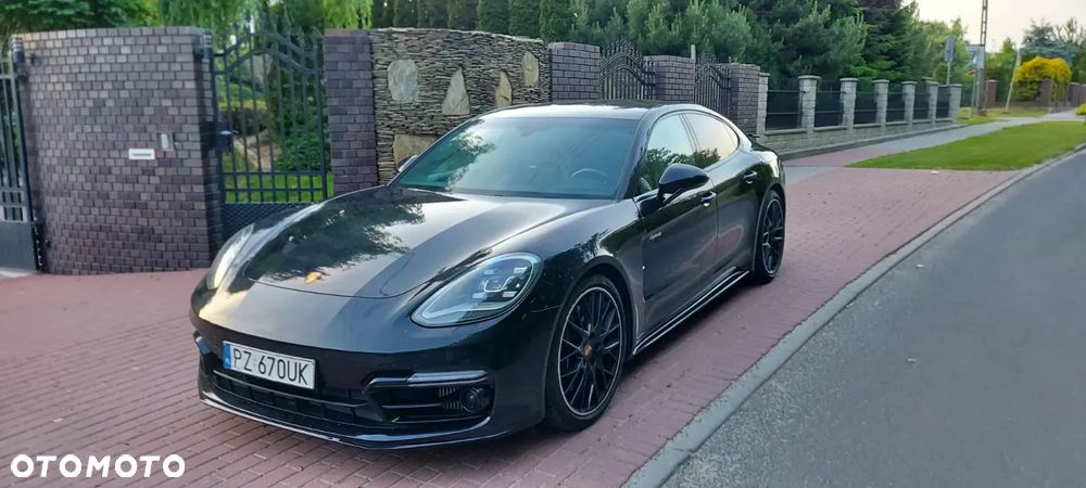 Porsche Panamera 4 E-Hybrid - 20