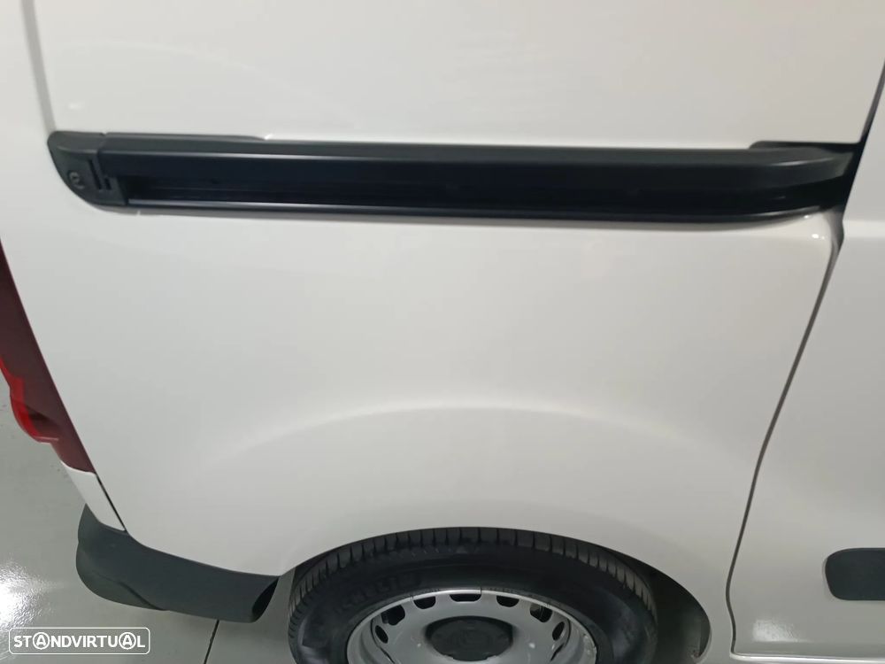 Citroën BERLINGO 1.6 HDI - 10