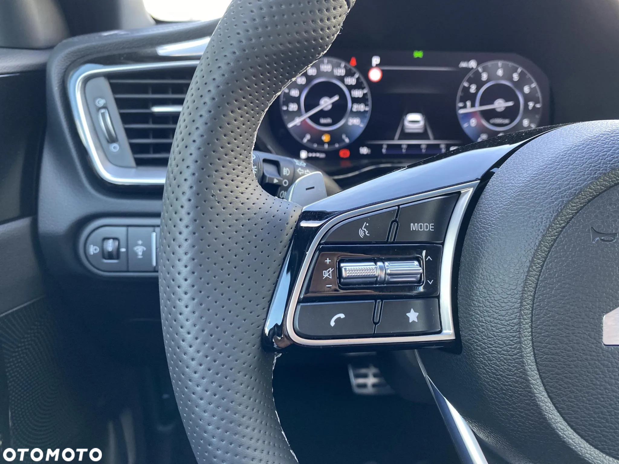 Kia ProCeed 1.5 T-GDI GT Line DCT - 13