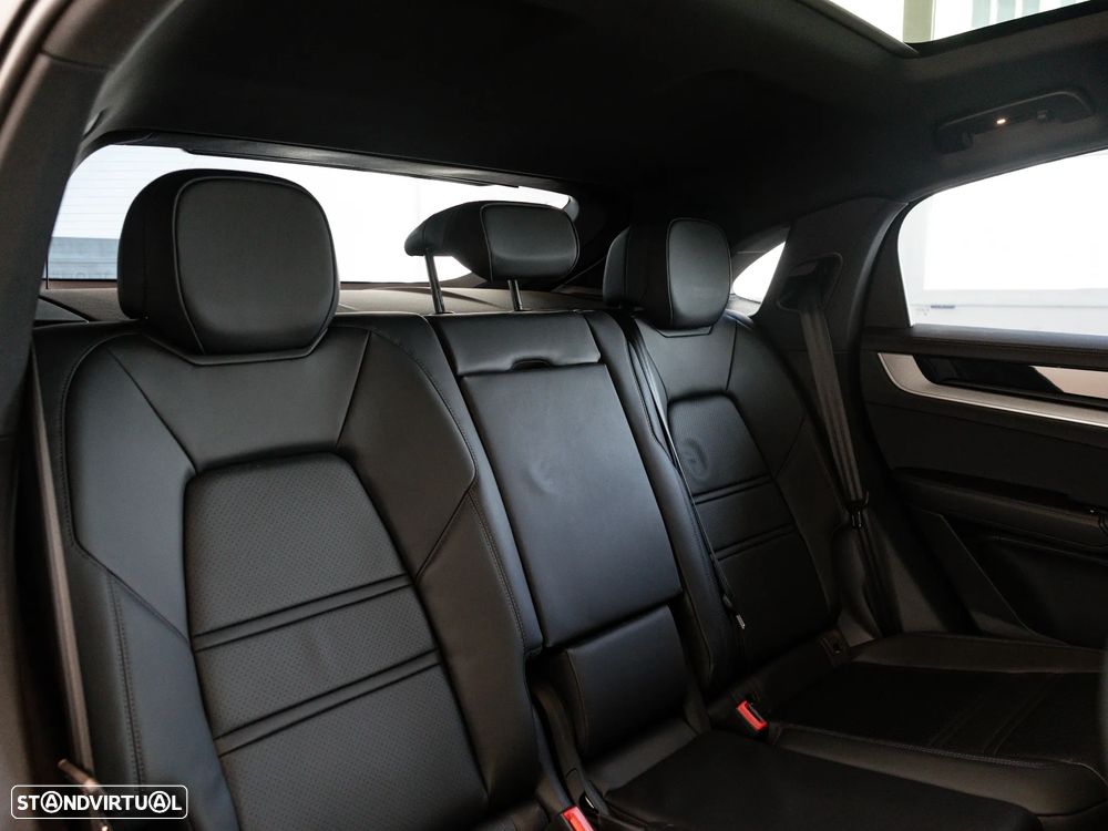 Porsche Cayenne Coupé E-Hybrid - 34