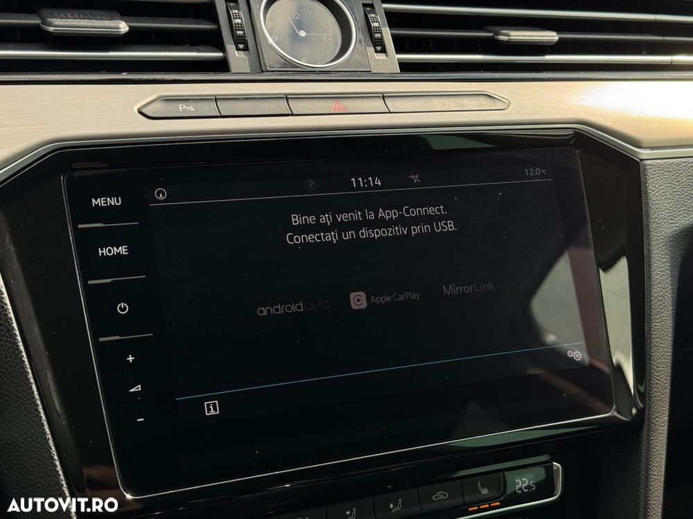 Volkswagen Passat - 12