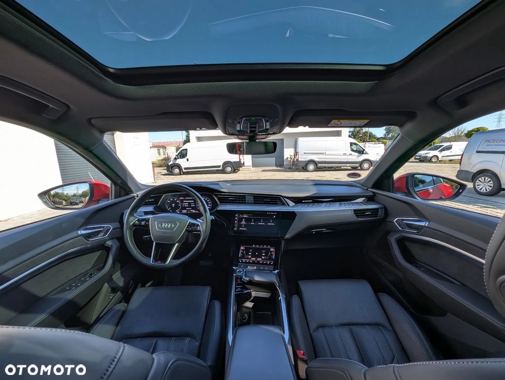 Audi e-tron 55 Quattro S Line - 16