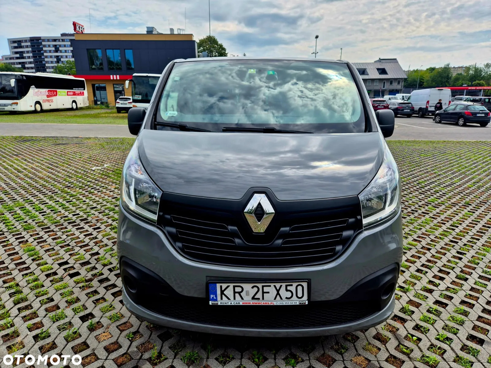 Renault Trafic Grand Passenger 3,0t Pack Clim - 2