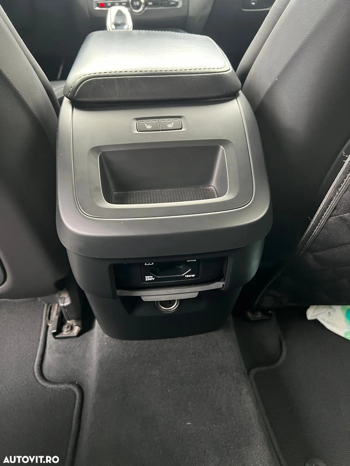Volvo XC 60 B4 MHEV AWD Inscription - 18