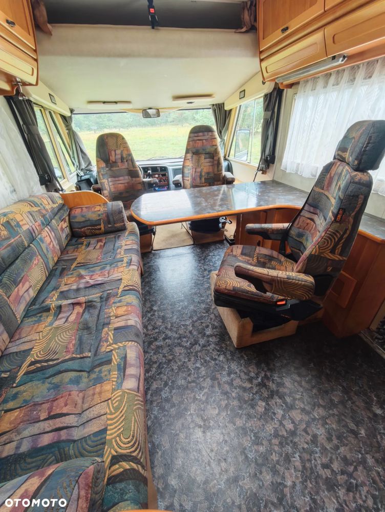 Hymer-Eriba E690 - 9