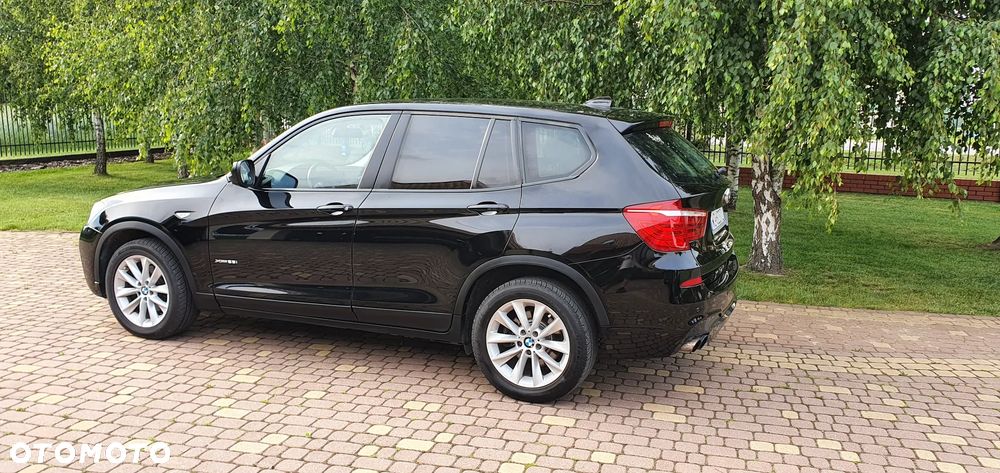 BMW X3 28i xDrive - 3