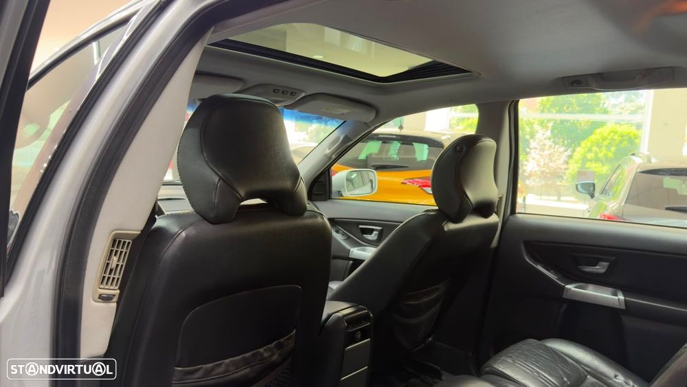 Volvo XC 90 T6 7L Nivel 3 - 34