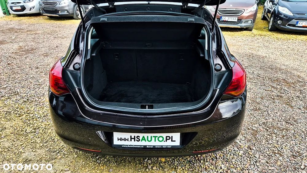 Opel Astra 1.4 Cosmo - 32