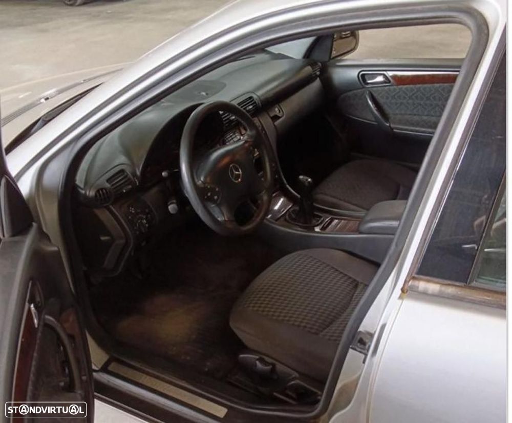Mercedes-Benz C 220 - 3