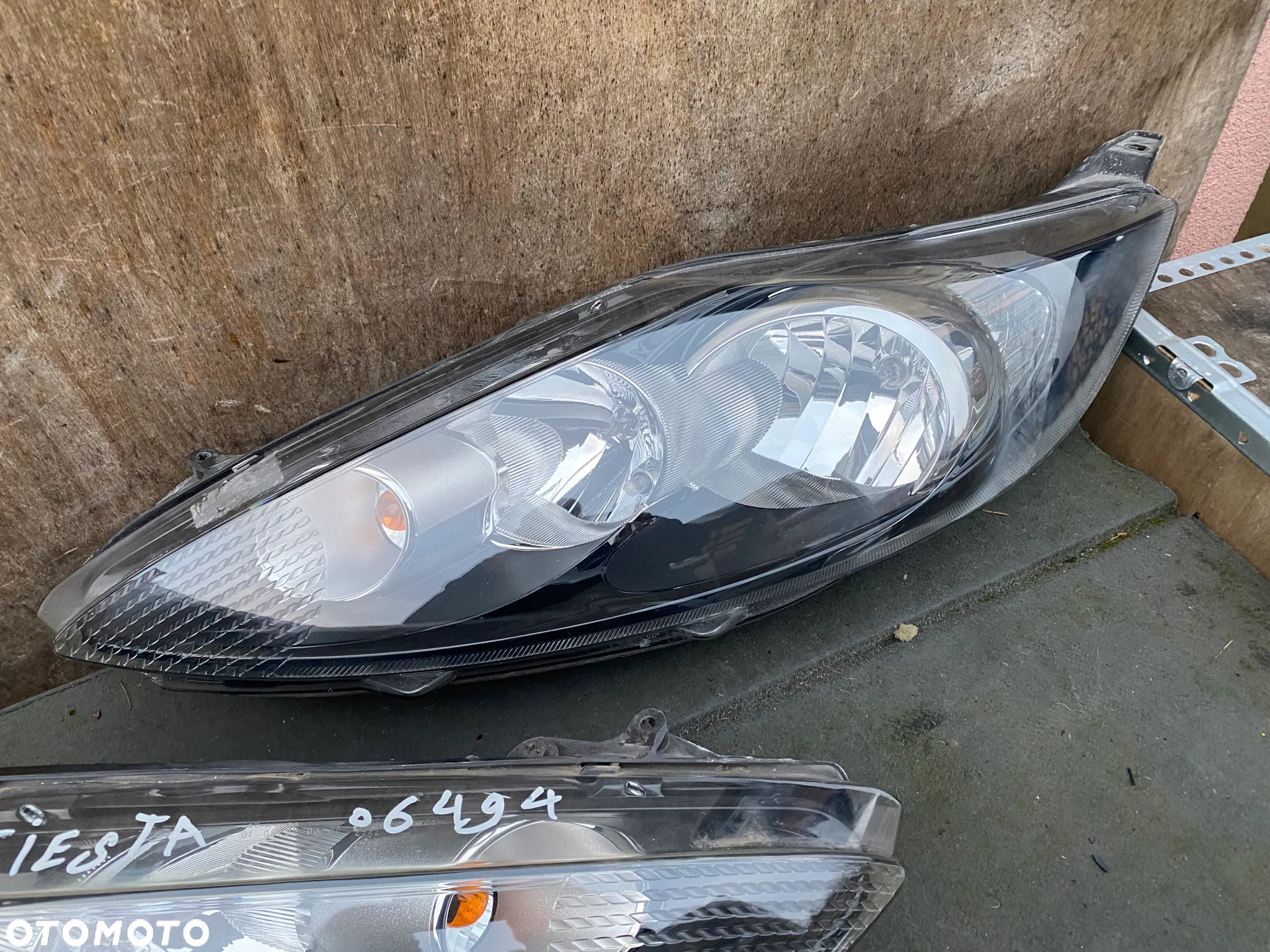 lampy ford fiesta mk7 komplet eu całe - 2