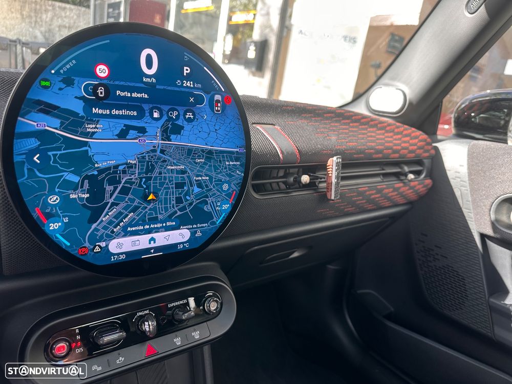 MINI 3 Portas John Cooper Works Plus Auto Desportiva - 9