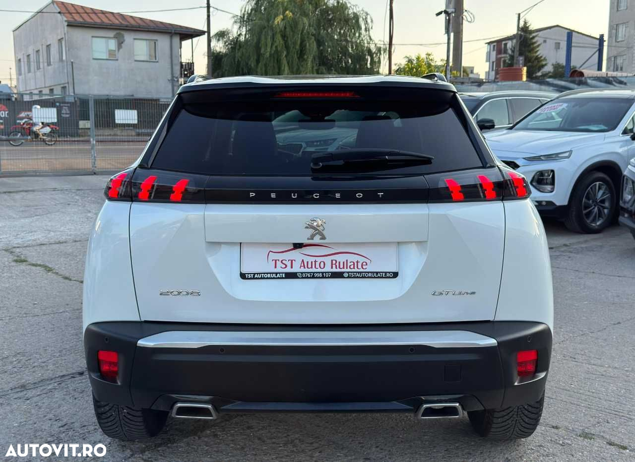 Peugeot 2008 - 7