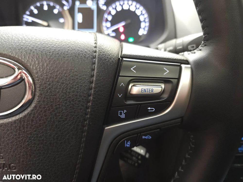 Toyota Land Cruiser 2.8l D-4D 204 CP A/T 7 locuri Luxury AVS Black - 20
