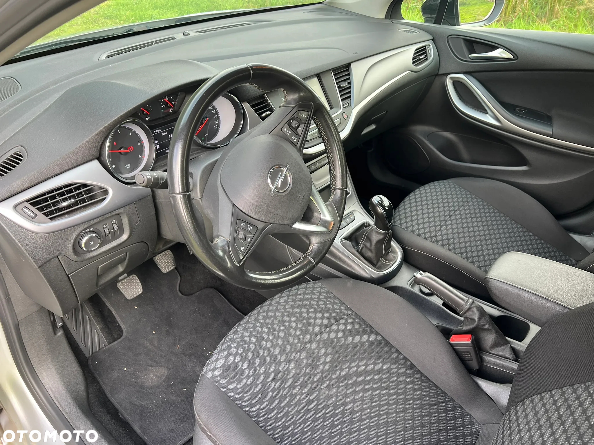 Opel Astra 1.5 D Start/Stop Sports Tourer Ultimate - 11