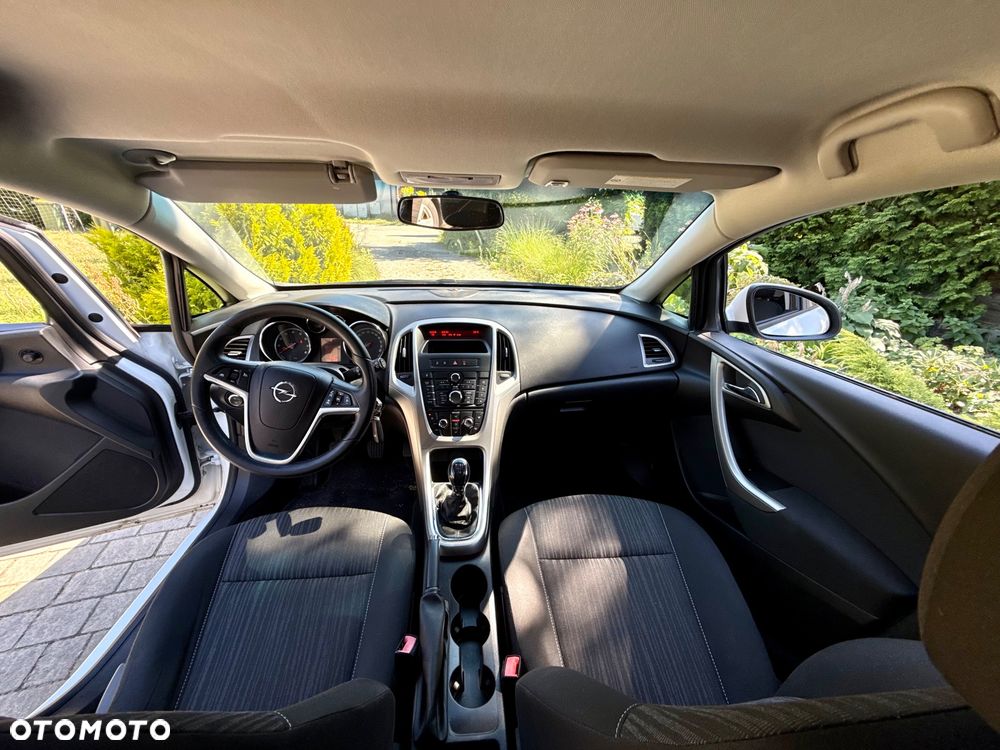 Opel Astra - 19