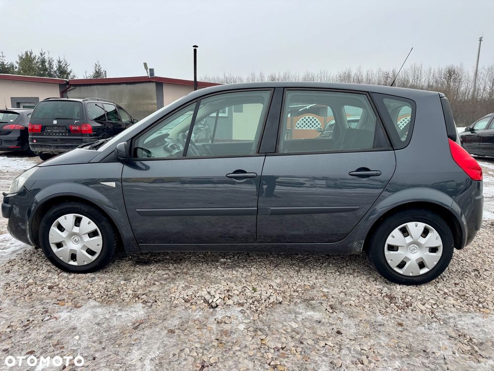 Renault Scenic - 10