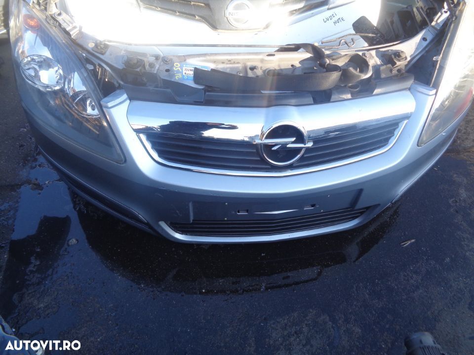 Vand Fata Completa Opel Zafira B din 2007 volan pe stanga - 1