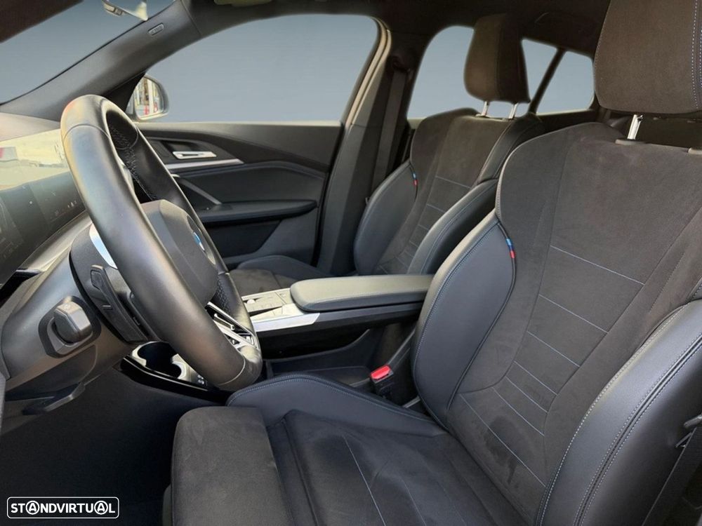 BMW X2 18 d sDrive Auto Pack M - 9