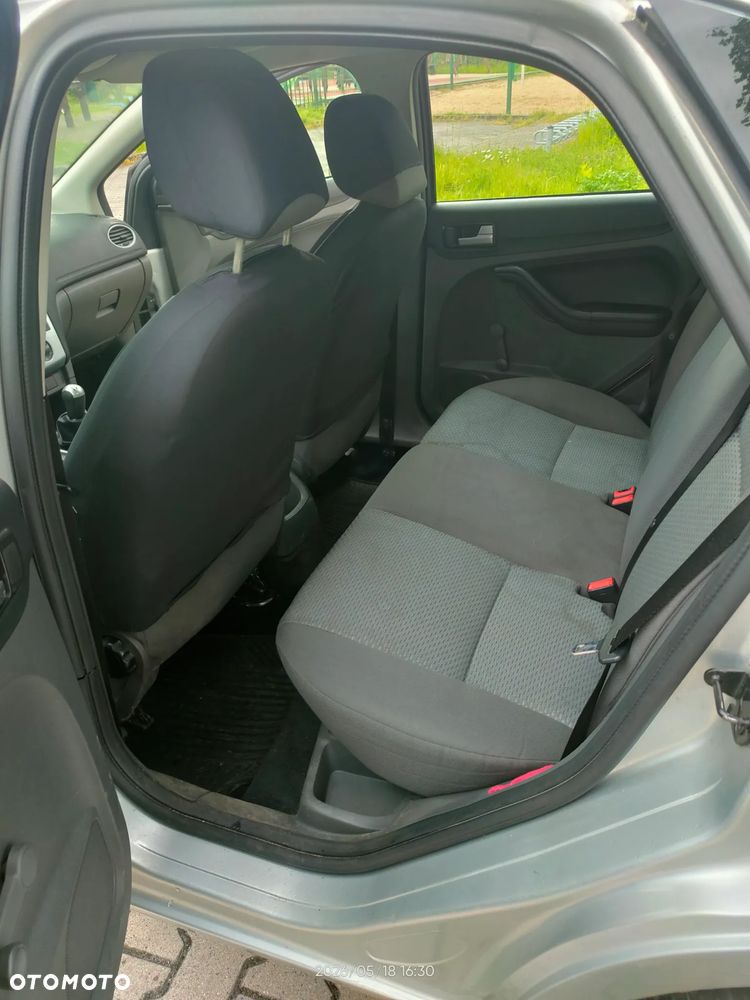 Ford Focus 1.6 TDCi FX Silver / Silver X - 7