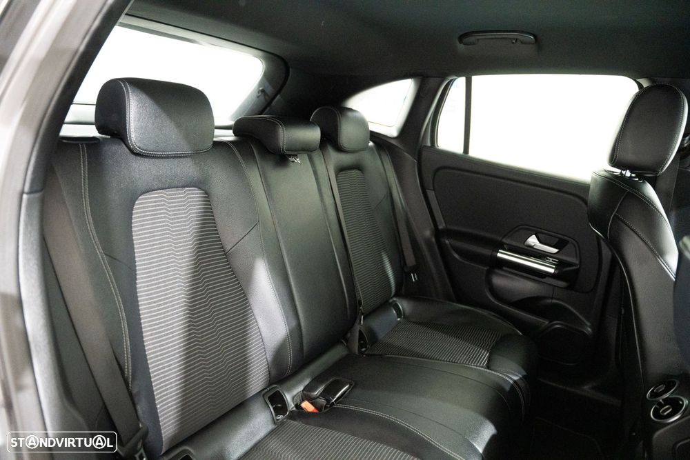 Mercedes-Benz GLA 250 e Progressive - 28