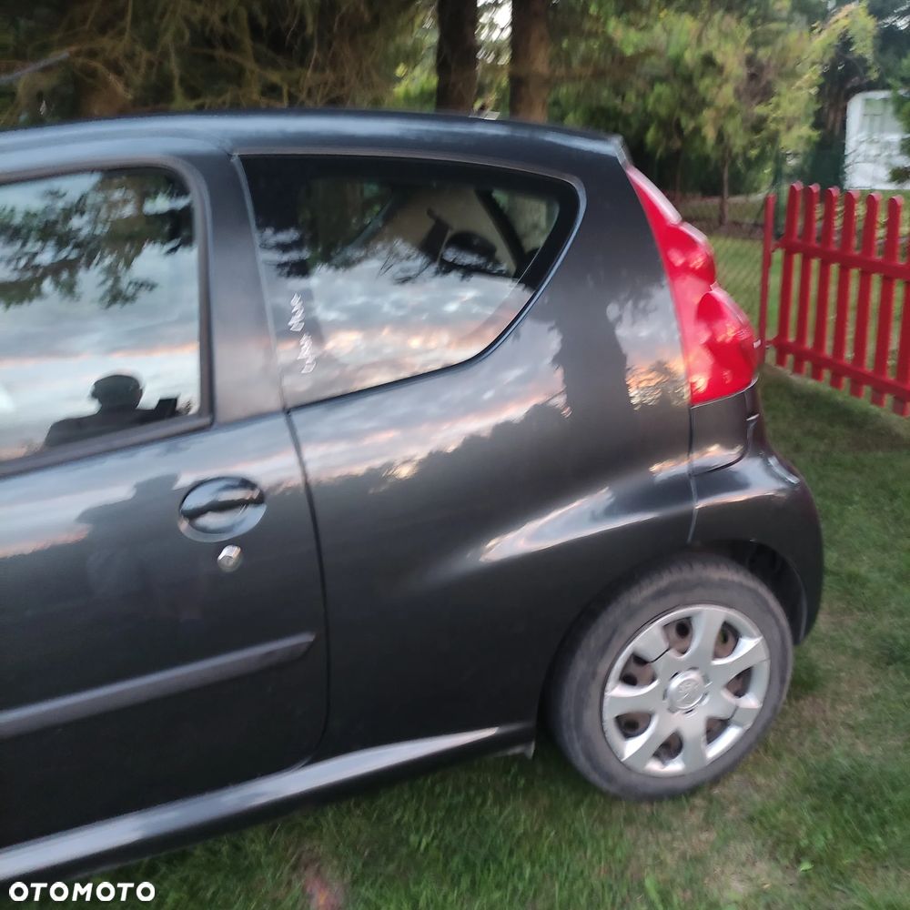 Peugeot 107 1.0 Urban Move - 7