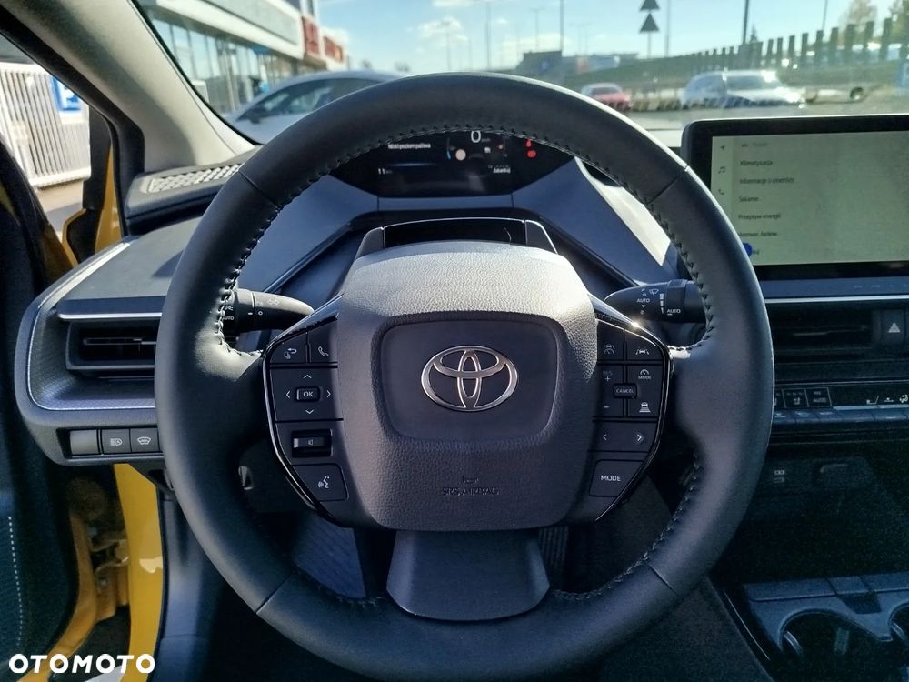 Toyota Prius Plug-in 2.0 Hybrid Executive - 11