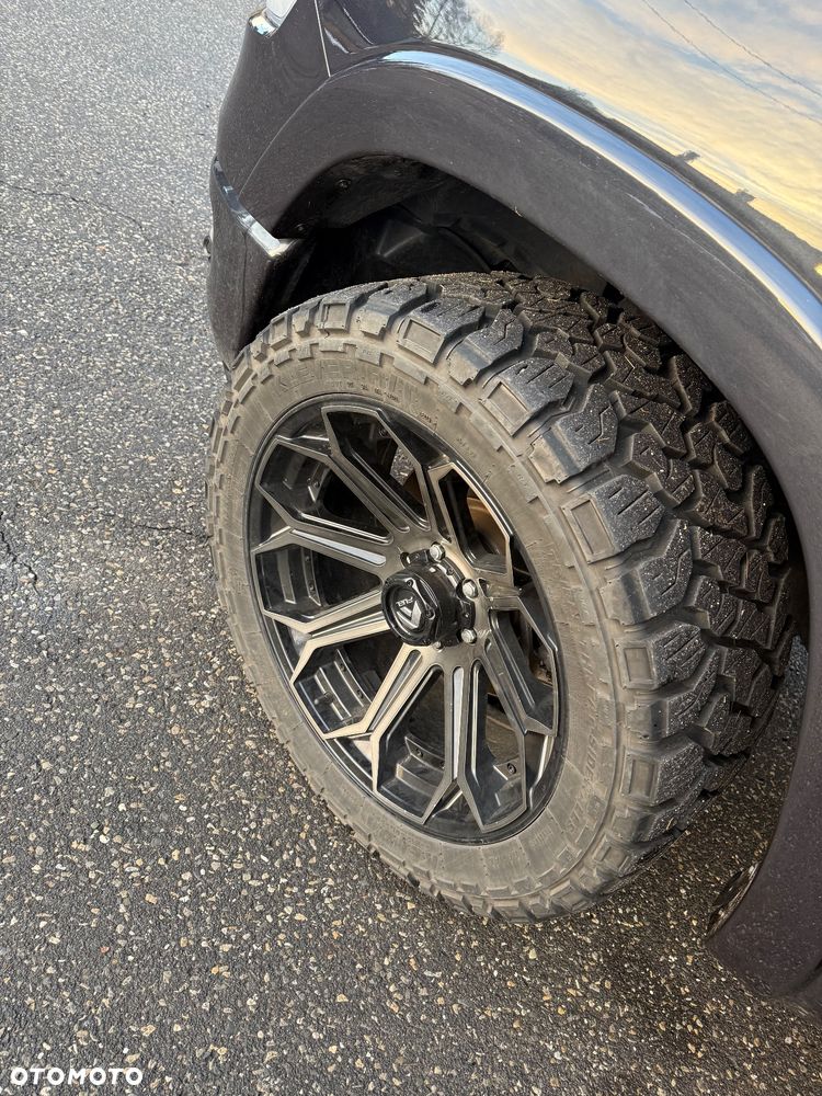 RAM 1500 Crew Cab Longbed Laramie - 34