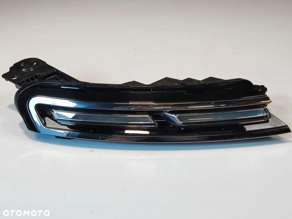 CITROEN C5 AirCross 1.6 Phev 20-22r Lampa Przód Prawa Lewa - 1