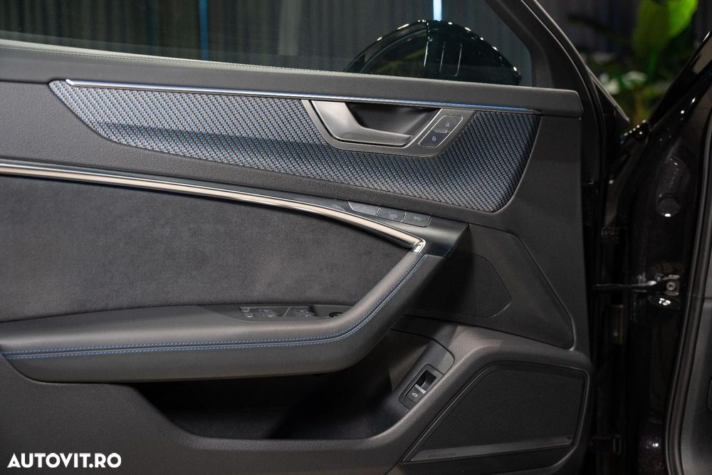 Audi RS6 Performance TFSI quattro Tiptronic MHEV - 37