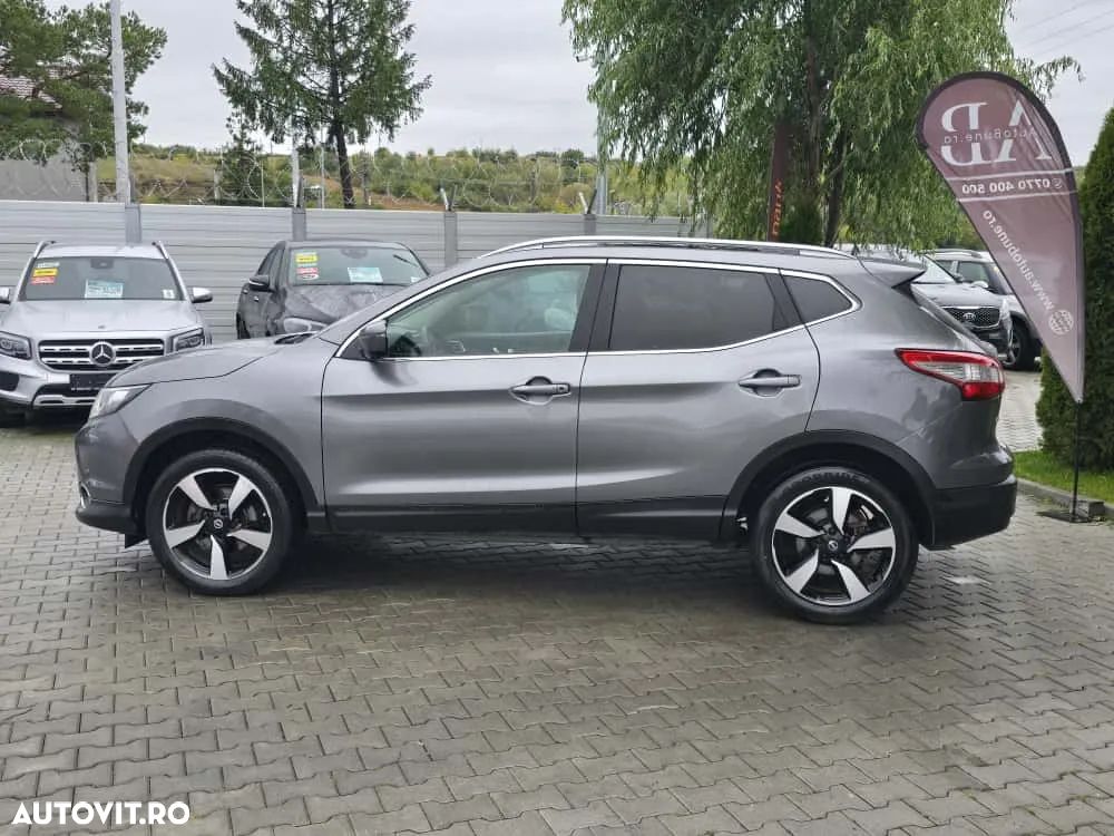 Nissan Qashqai 1.5 DCI Start/Stop N-Connecta - 2
