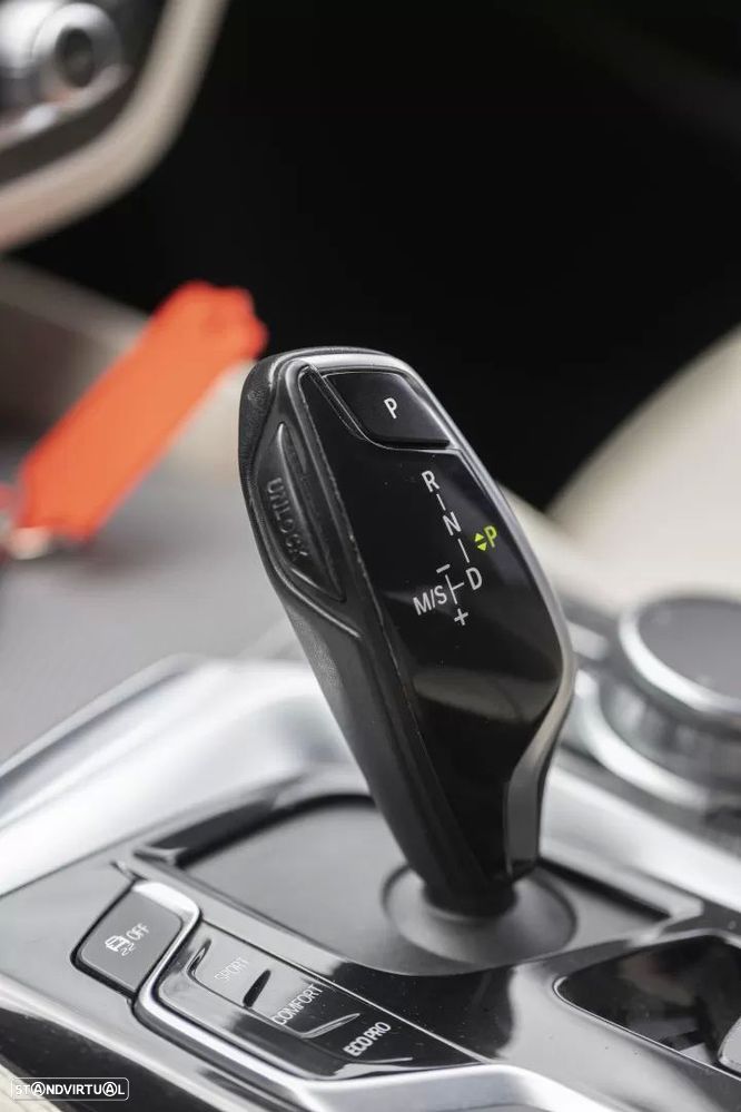 BMW 530 e iPerformance - 14