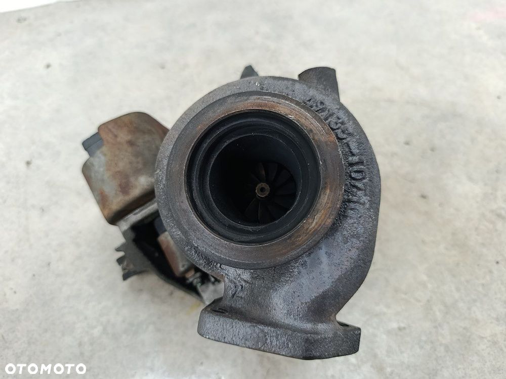 TURBINA BMW 3 E91 7795496  49135-05760 2.0 D 318d - 10