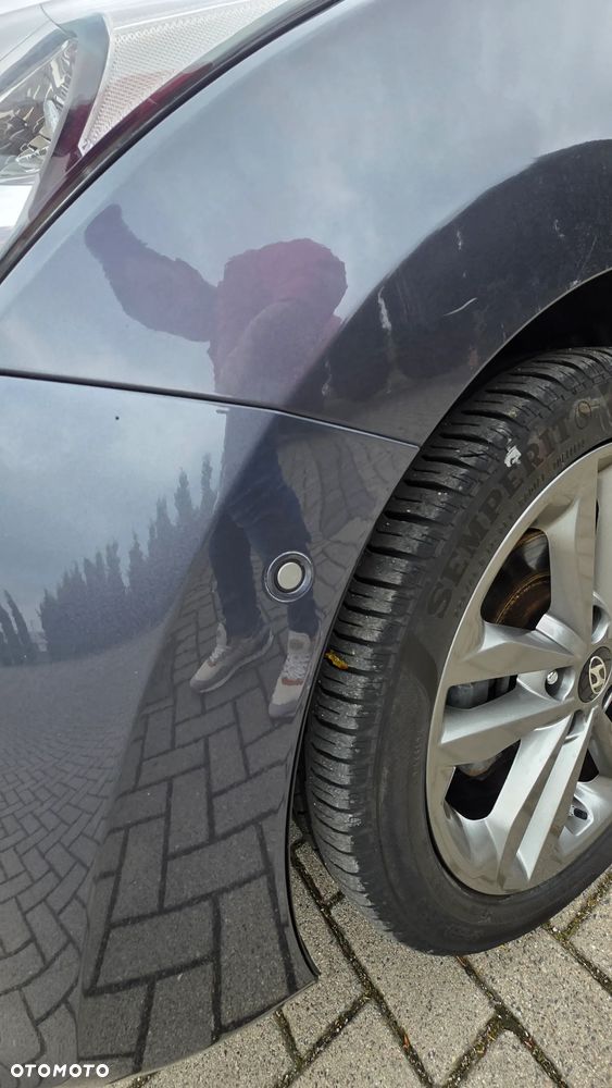 Hyundai i30 blue 1.6 CRDi Premium - 14