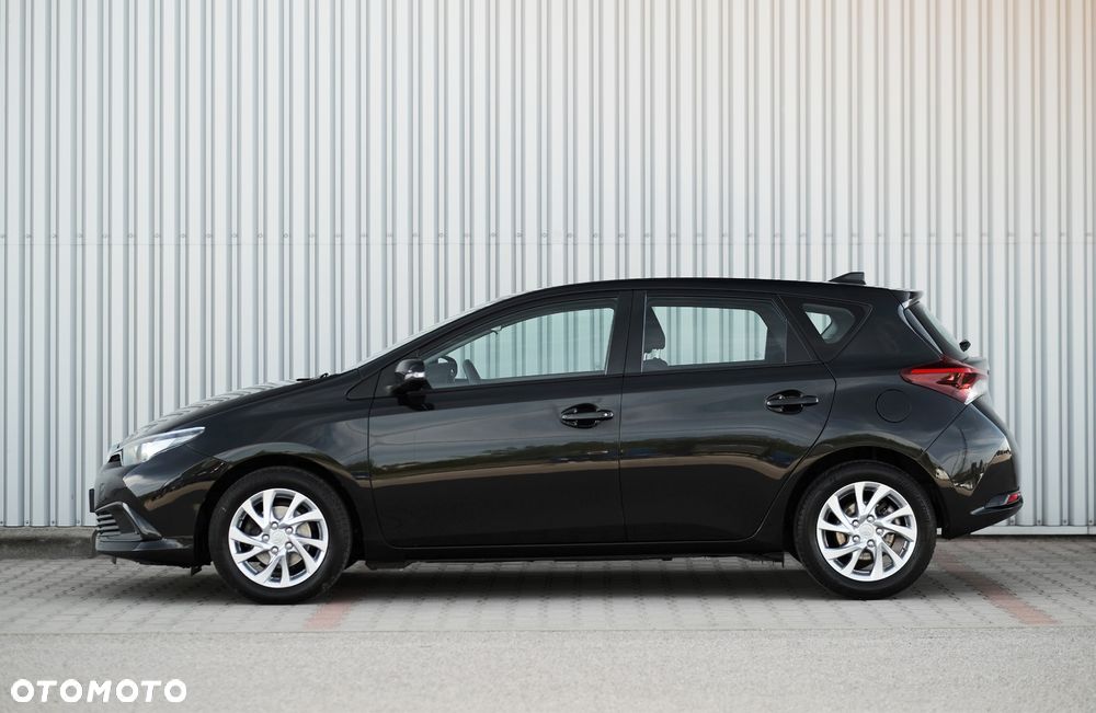 Toyota Auris 1.33 Dual-VVT-i Cool - 12
