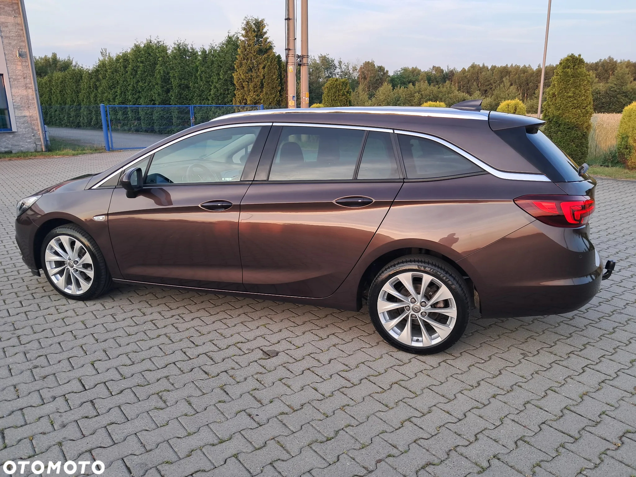 Opel Astra 1.4 Turbo Start/Stop Sports Tourer Innovation - 18