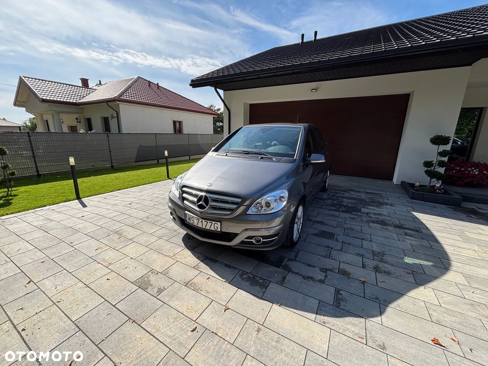 Mercedes-Benz Klasa B 200 Autotronic - 11