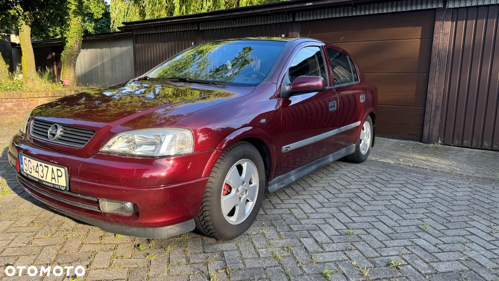 Opel Astra - 1