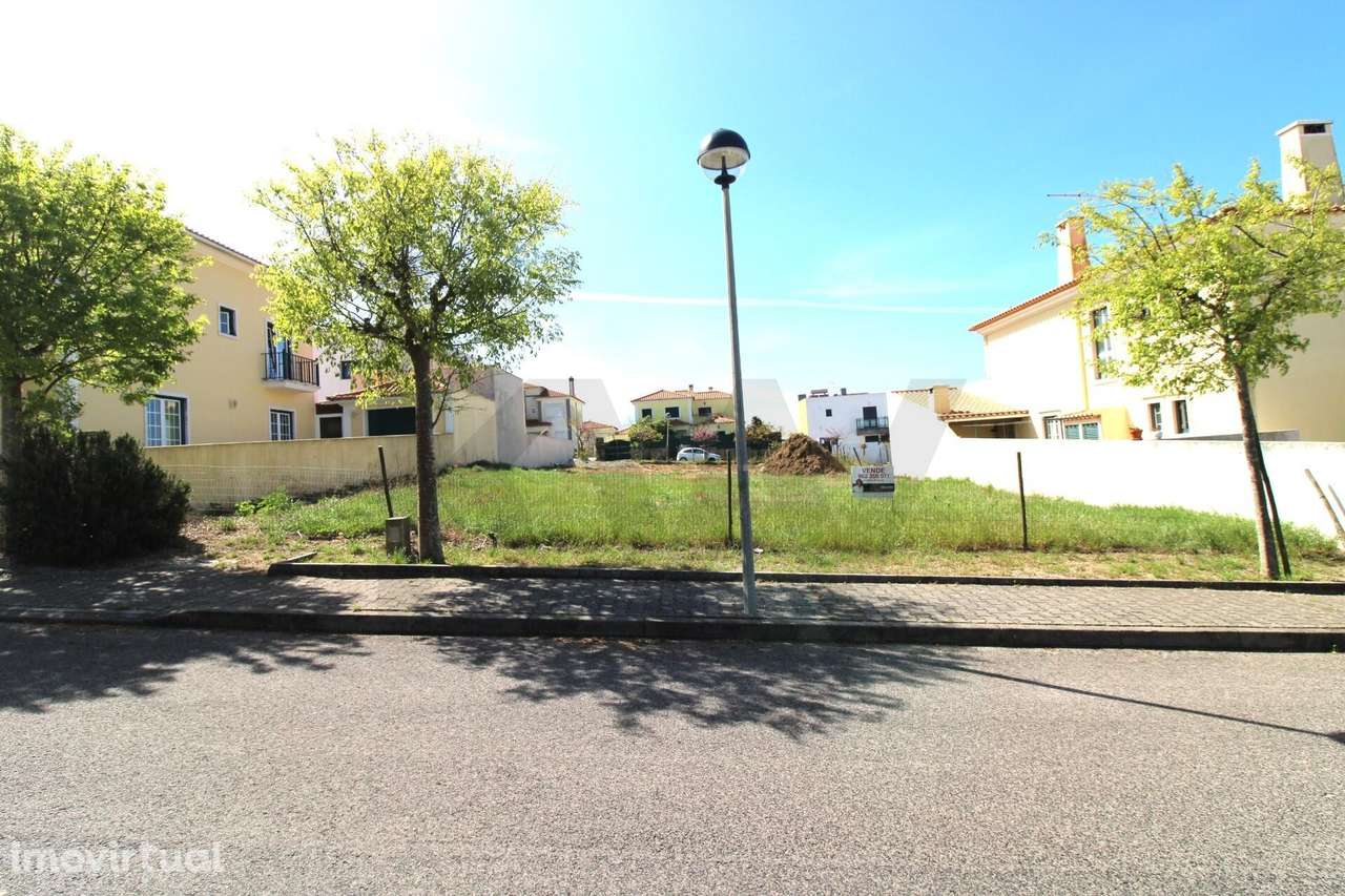 Lote Urbano com 394m2 na Escaravilheira / São Pedro da  Caderira - Grande imagem: 2/17