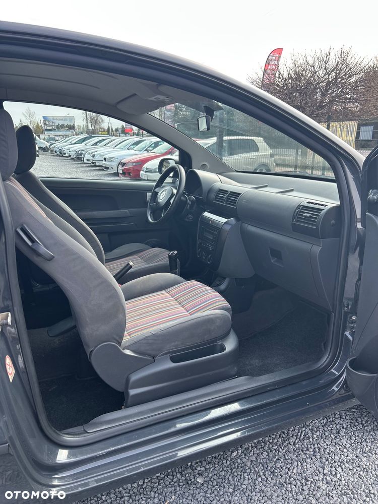 Volkswagen Fox 1.2 - 10