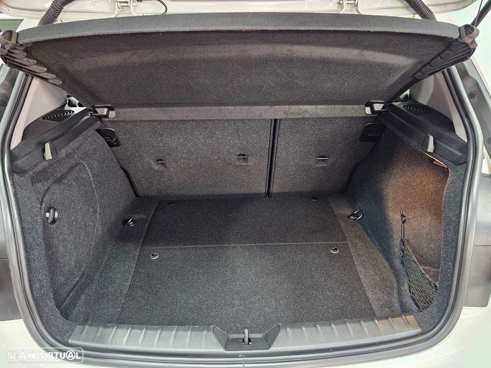 BMW 116 d EfficientDynamics - 23