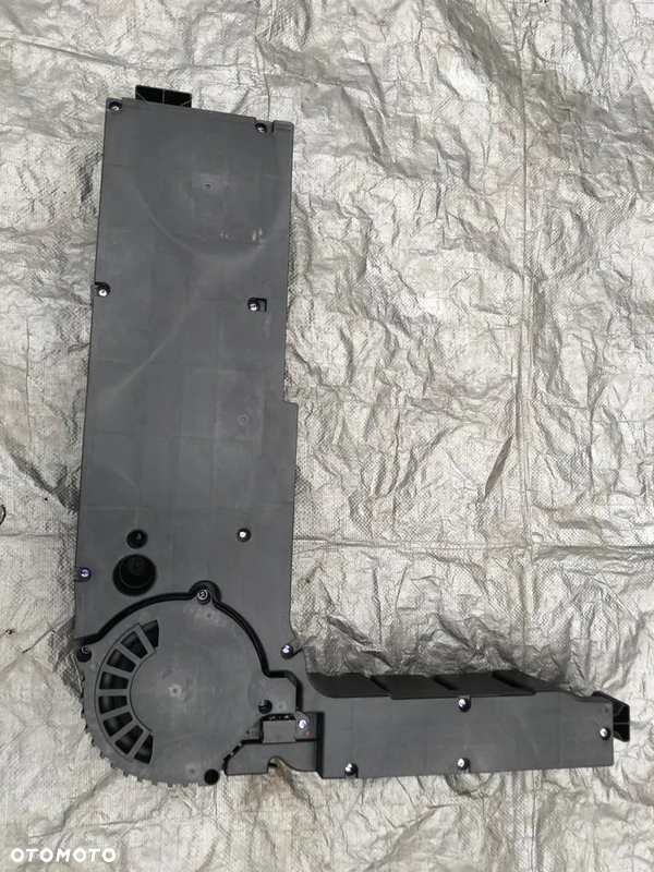 SKODA OCTAVIA IV SUBWOOFER  GŁOŚNIK 5E3035412