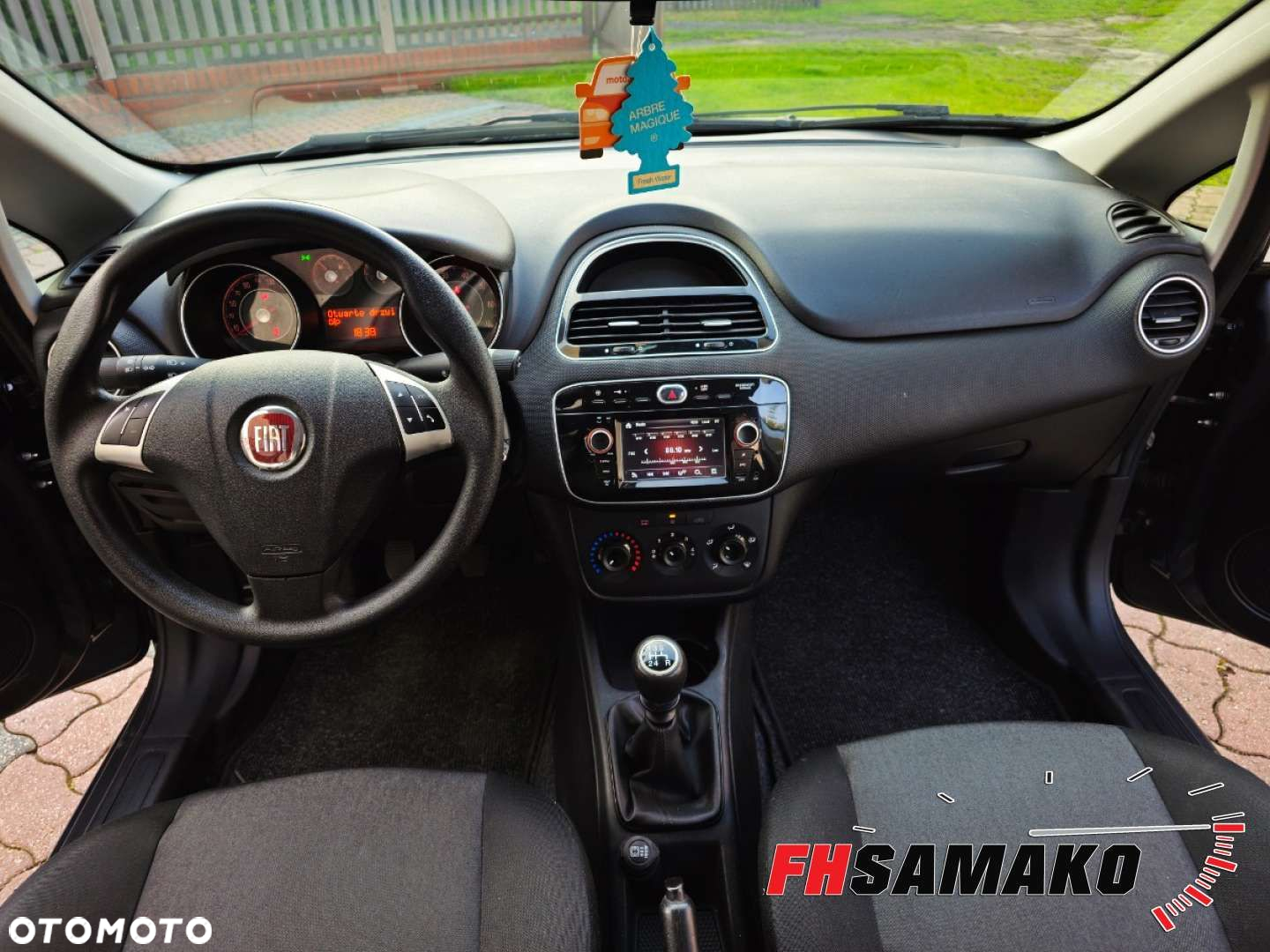 Fiat Punto 1.2 Young - 34