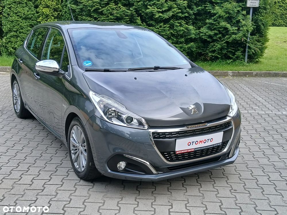 Peugeot 208 - 20