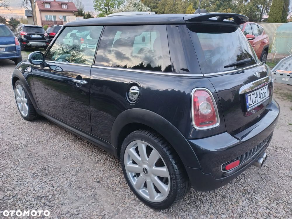 MINI Cooper S Standard - 4