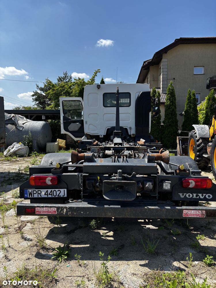 Volvo FL - 5