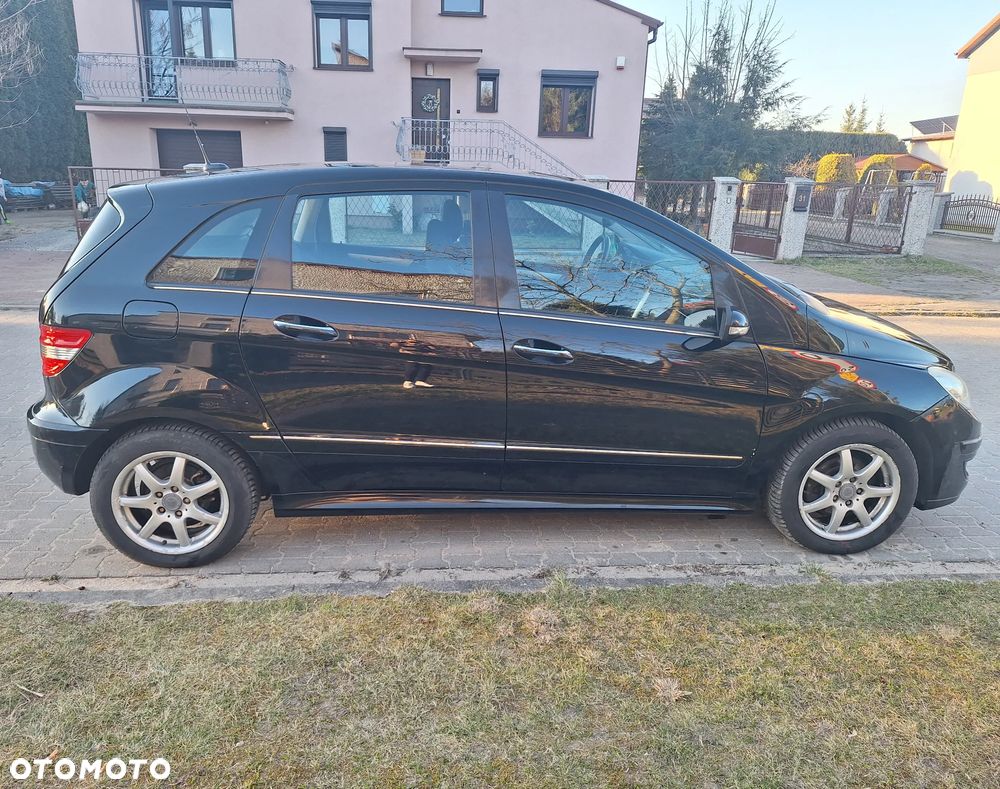 Mercedes-Benz Klasa B 150 - 6