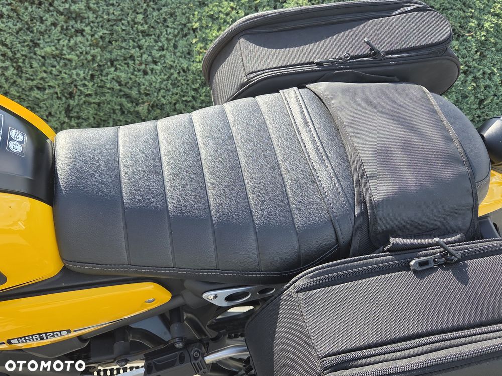 Yamaha XSR - 32
